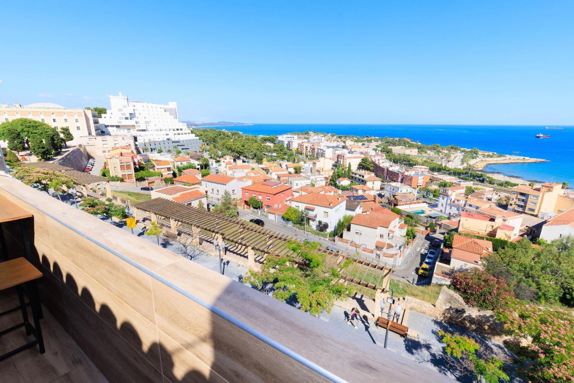 Panoramic By Unik Tarragona Apartment Exterior photo